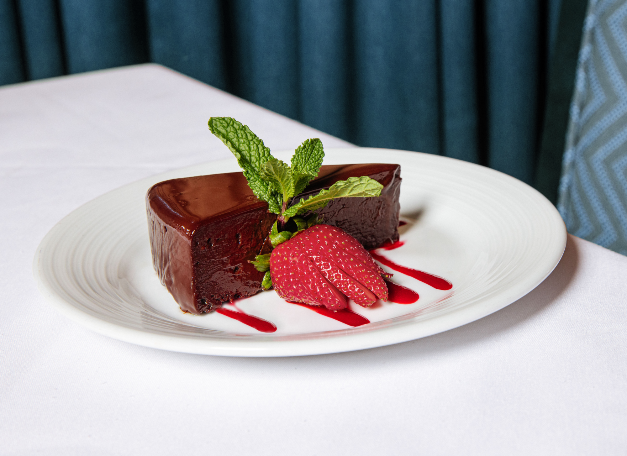 Ruth's Chris Sin Cake